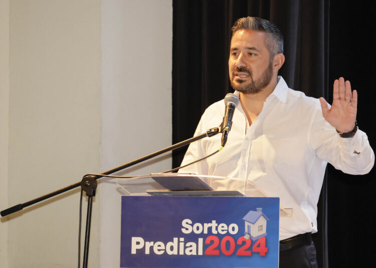 Impuestos, utilizados para acciones en municipio: Domínguez