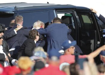 Congreso cita a directora del Servicio Secreto a testificar por atentado a Trump