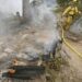 Sin control incendio en California que ha obligado al desalojo y el cierre de carreteras