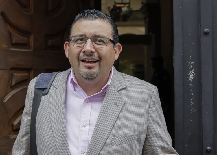 Alcántara evaluará si permanece en el PAN cuando recupere su militancia