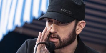 Eminem termina con reinado de Taylor Swift en listas Billboard