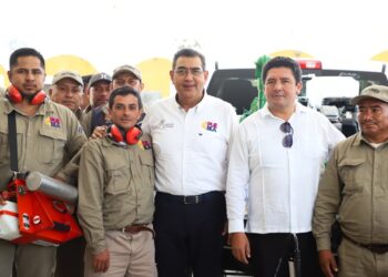 Las y los poblanos, el centro de las acciones gubernamentales en el estado: Sergio Salomón