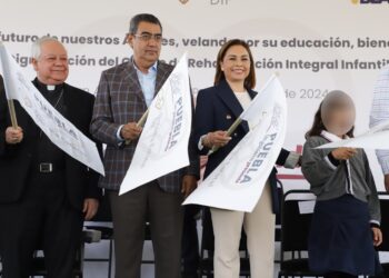Encabezan Sergio Salomón y Gaby Bonilla trabajos de rehabilitación en Casa de Ángeles