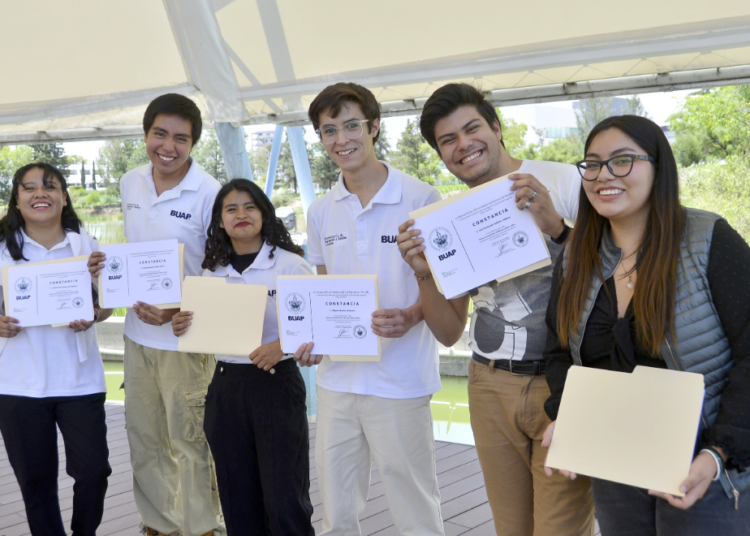 BUAP vocaciones científicas en niñas y niños