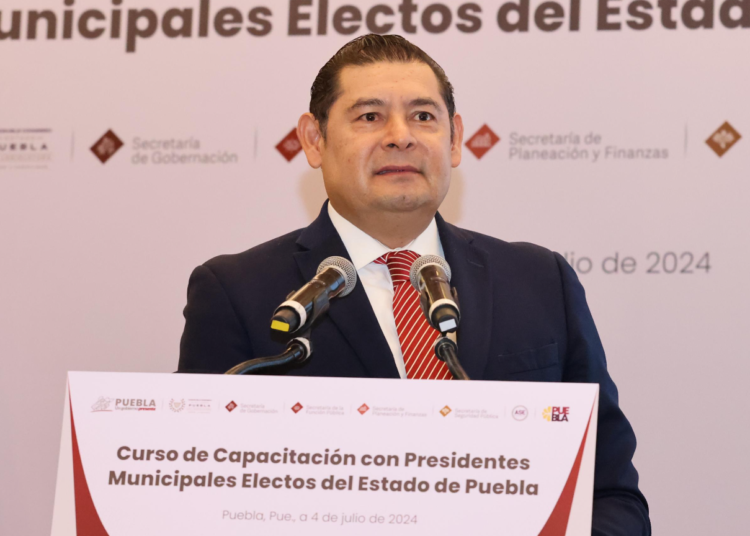 Armenta rescatará Centro Estatal de Estudios Municipales para fortalecer respeto a la ley y al marco jurídico