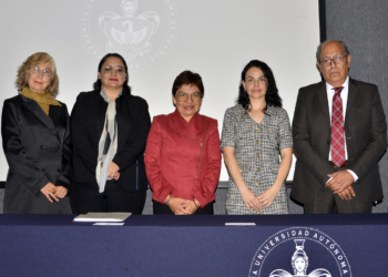 Bachillerato Internacional 5 de Mayo forma mejores seres humanos: Lilia Cedillo