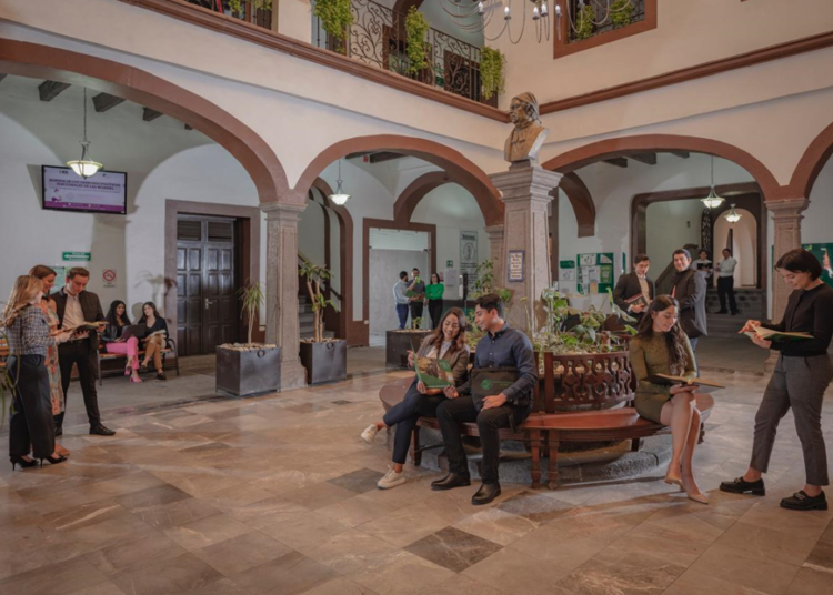 Escuela Libre de Derecho celebra el Día del Abogado con más de 2 mil egresados