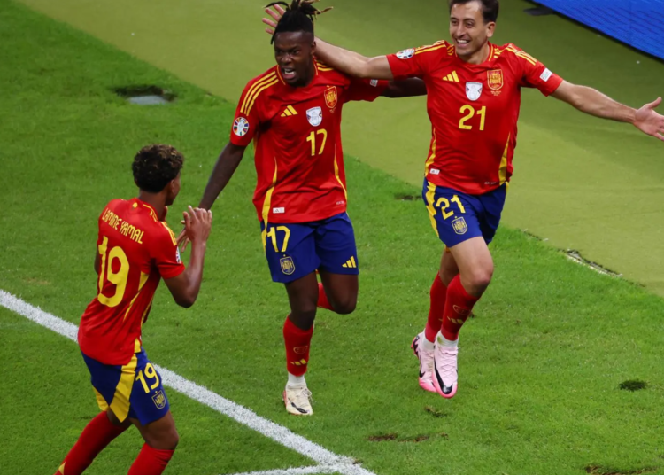 España gana 2-1 Inglaterra y se proclama campeón de la Eurocopa