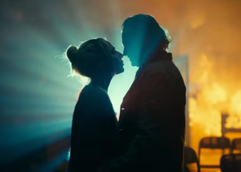 Joaquin Phoenix y Lady Gaga se enamoran e inician el caos en nuevo tráiler de ‘Joker 2’