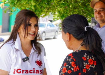 Layón continúa recorriendo las juntas auxiliares