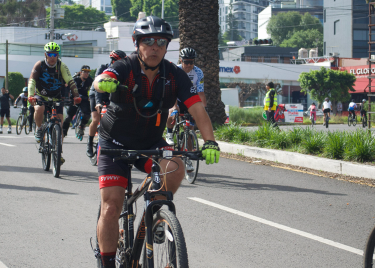 Vía Recreativa Metropolitana recibe a más de 6 mil participantes