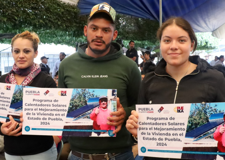 Con calentadores solares, gobierno estatal contribuye en bienestar de familias
