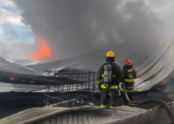 Destaca labor de bomberos de San Andrés en incendio de Atzompa 