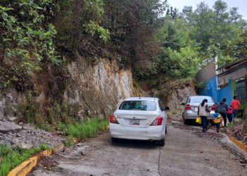 Gobierno de Xiutetelco realiza valoración de caminos dañados por lluvias