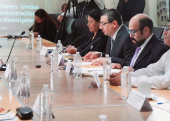 Grupo Plural alcanzó consenso y votará a favor de despenalizar del aborto: Alcántara
