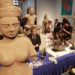 Camboya exhibe 14 piezas de arte jemer expoliadas y devueltas por el MET