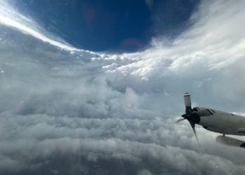 Quintana Roo se prepara para el impacto del huracán Beryl