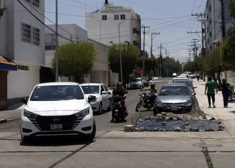 Obras en Barrio de Santiago con avance del 90%, no se peatonalizará: Adán Domínguez