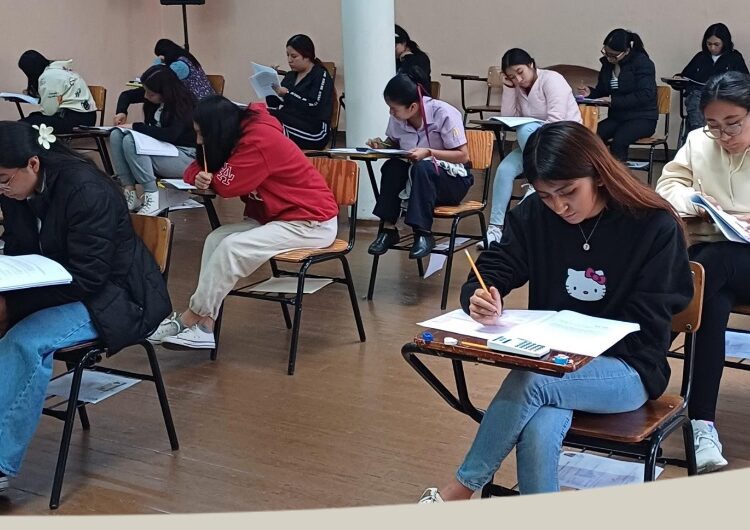 Más de 4 mil egresados de bachillerato presentan examen en escuelas normales