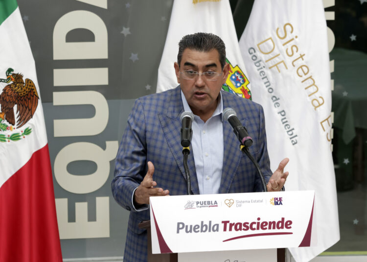 Céspedes encabeza gira de trabajo por la mixteca poblana