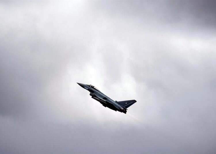 Avión de combate F-16 estadounidense se estrella en Ucrania