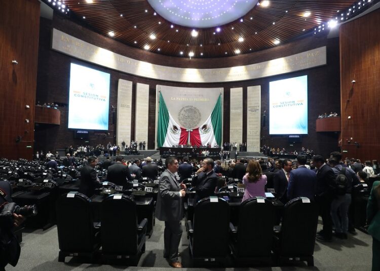 Instalan LXVI Legislatura en Cámara de Diputados