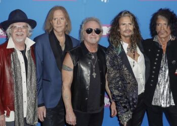 Aerosmith anuncia su retiro de los escenarios
