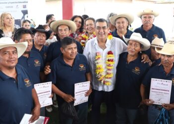 Gobierno estatal genera mejores condiciones para la sociedad