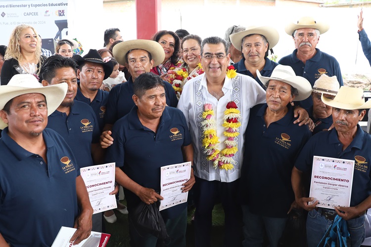 Gobierno estatal genera mejores condiciones para la sociedad
