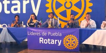 Rotary Líderes de Puebla se suma a Red Salud
