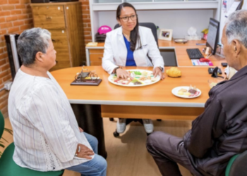 La importancia de la alimentación saludable en adultos mayores