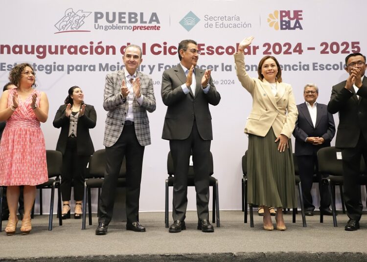 Céspedes preside inicio del Ciclo Escolar 2024-2025