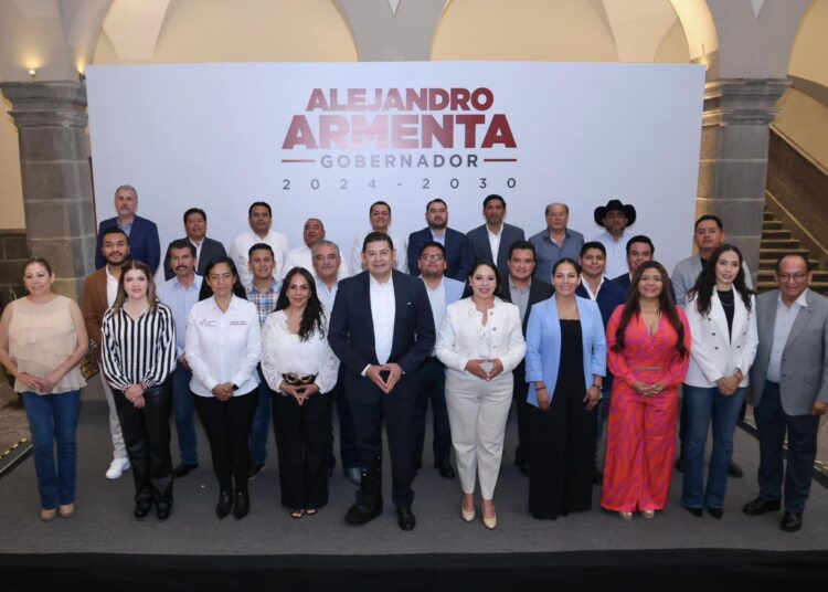 Tonantzin Fernández y homólogos se reunieron con el gobernador electo Alejandro Armenta