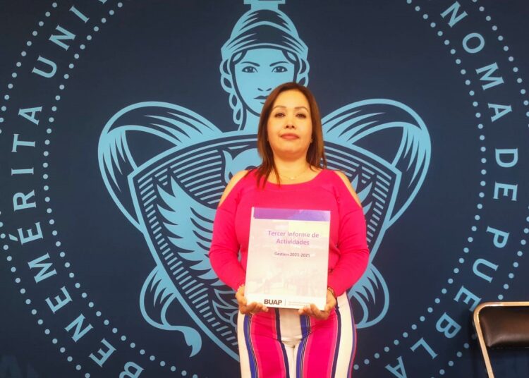 Tercer Informe de la FCCom de la BUAP
