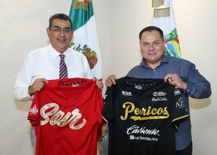 Gobernador reconoce desempeño de Pericos de Puebla