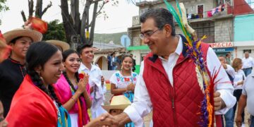 En Chapulco, Céspedes inaugura construcción de 7 aulas en la escuela