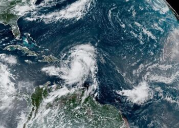 EEUU emite alerta de huracán para islas de Puerto Rico y las Islas Vírgenes