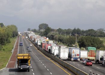 Propuesta de cárcel por bloqueos carreteros debe analizarse a profundidad