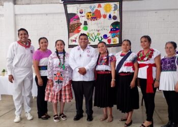 Educación, pilar de desarrollo para pueblos originarios en Puebla: IEEA