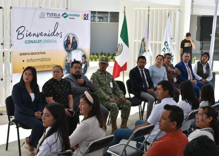Conalep Puebla mantiene matrícula histórica superior a 8 mil alumnos