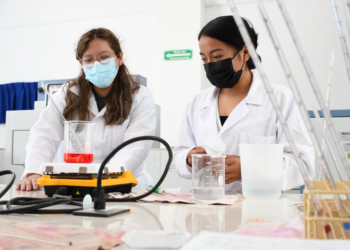 Facultad de Ingeniería desarrolla textiles que inhiben agentes microbianos