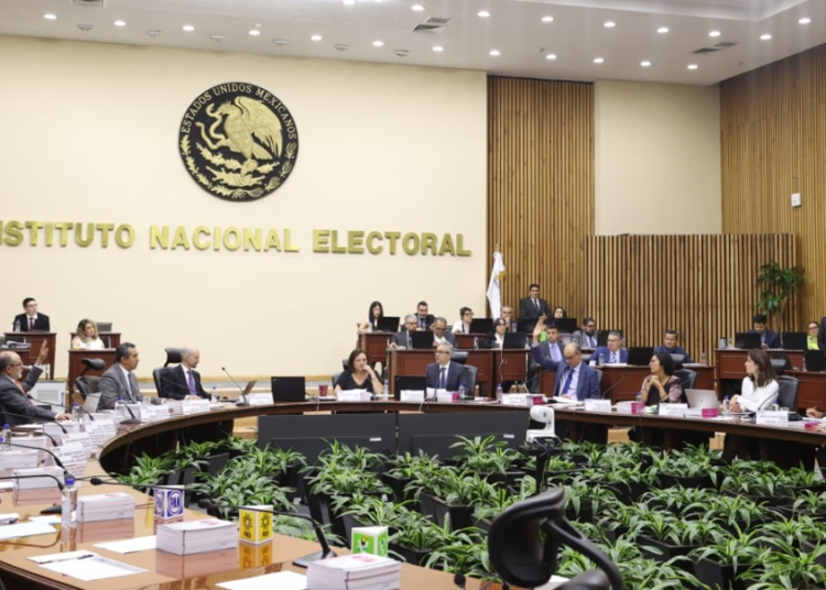 El INE definirá plurinominales este viernes