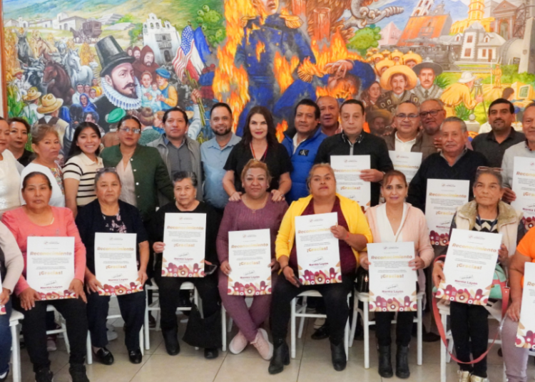 Locatarios del Mercado Domingo Arenas reconocen trabajo de Layón