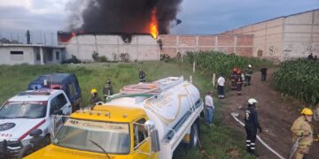 Nuevamente, se incendia bodega en zona de Chipilo (Videos)