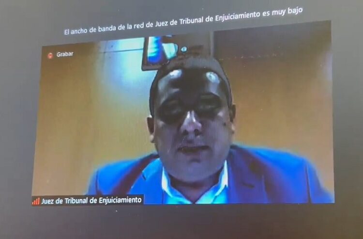 Juez libera a agresores de saxofonista María Elena Ríos