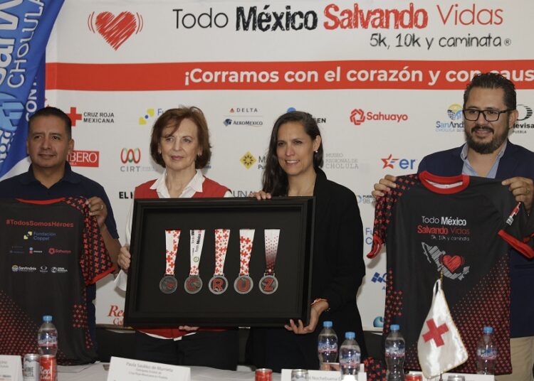 Cruz Roja presenta playera y medalla de carrera ‘Todo México Salvando Vidas’