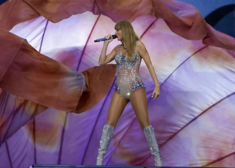 Taylor Swift lidera nominaciones a Premios VMA de MTV