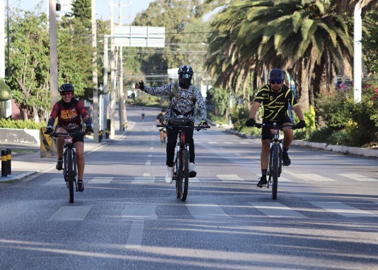 Más de 5 mil poblanas y poblanos participan en Vía Recreativa