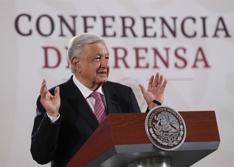 AMLO asegura que Trump y Harris «trataron con respeto» a México en debate