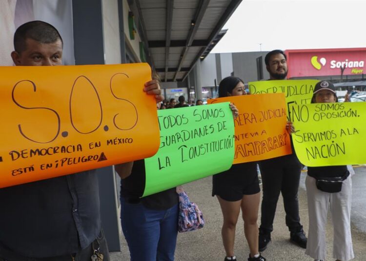Juez federal otorga suspensión definitiva contra reforma judicial